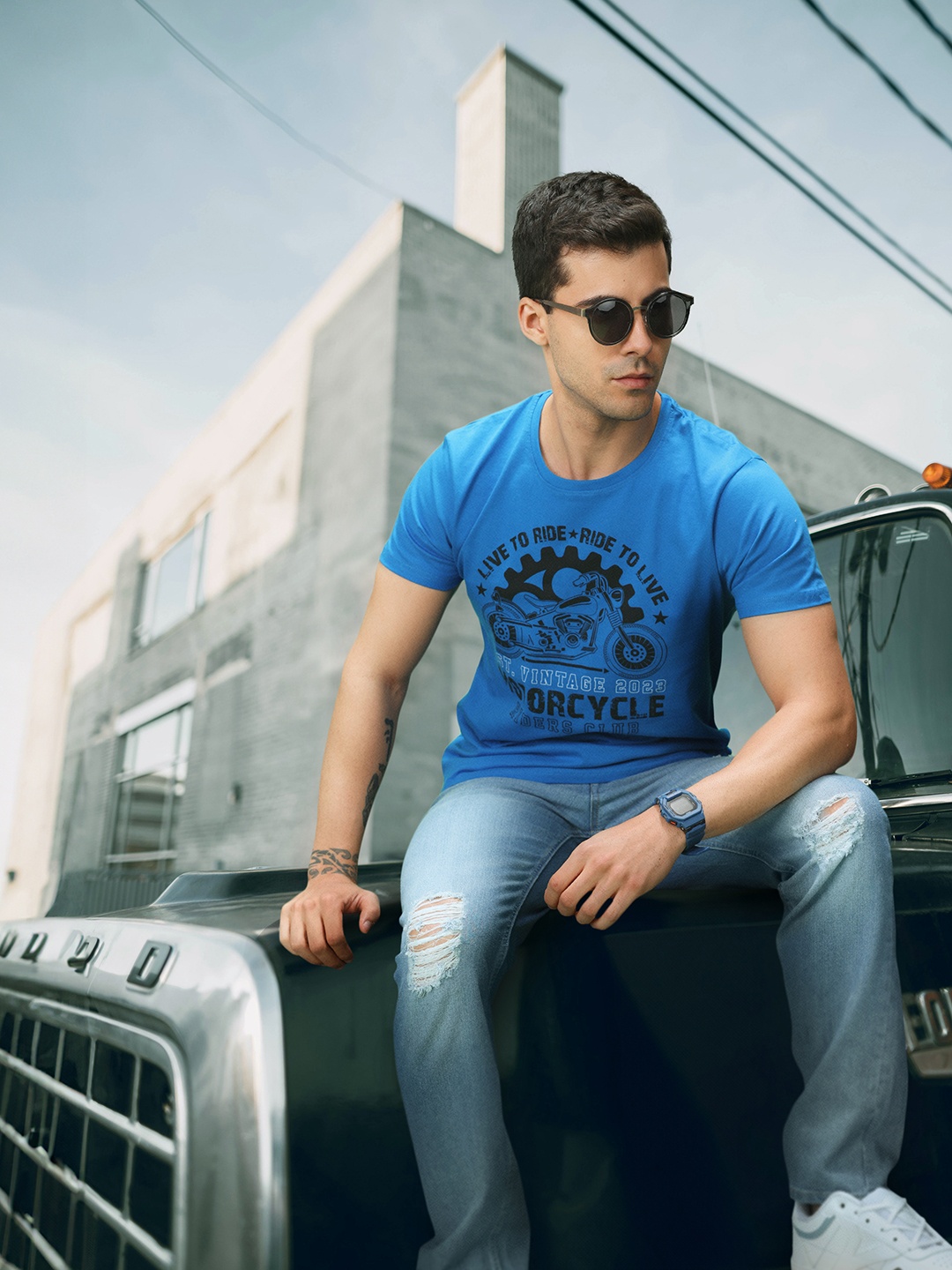 

HERE&NOW Pure Cotton Graphic Printed Casual T-shirt, Blue