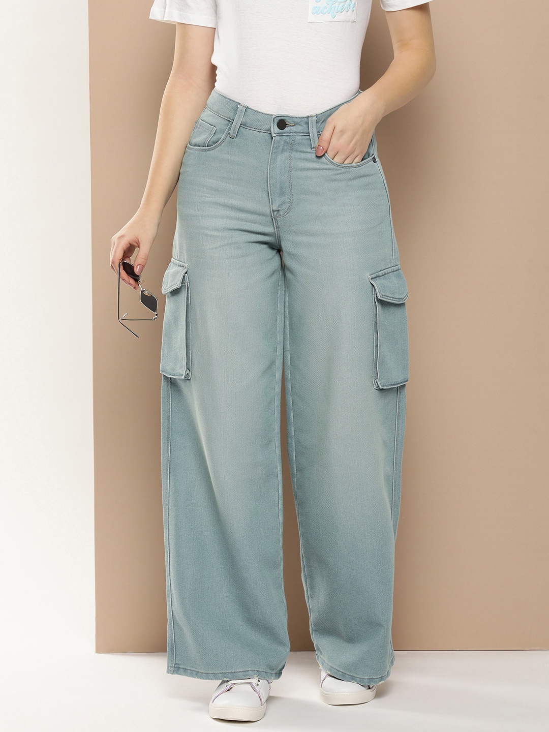 

HERE&NOW Women Light Fade Non Stretchable Cargo Jeans, Blue
