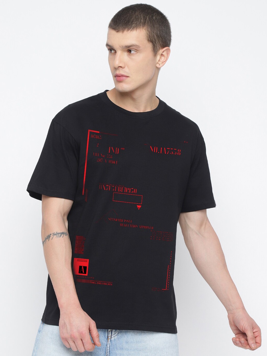 

THREADCURRY Typography Printed Cotton T-shirt, Black