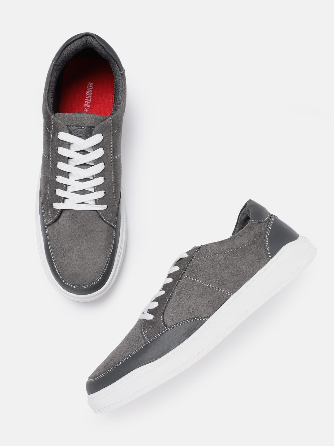 

The Roadster Lifestyle Co. Men Contrast Sole Sneakers, Grey