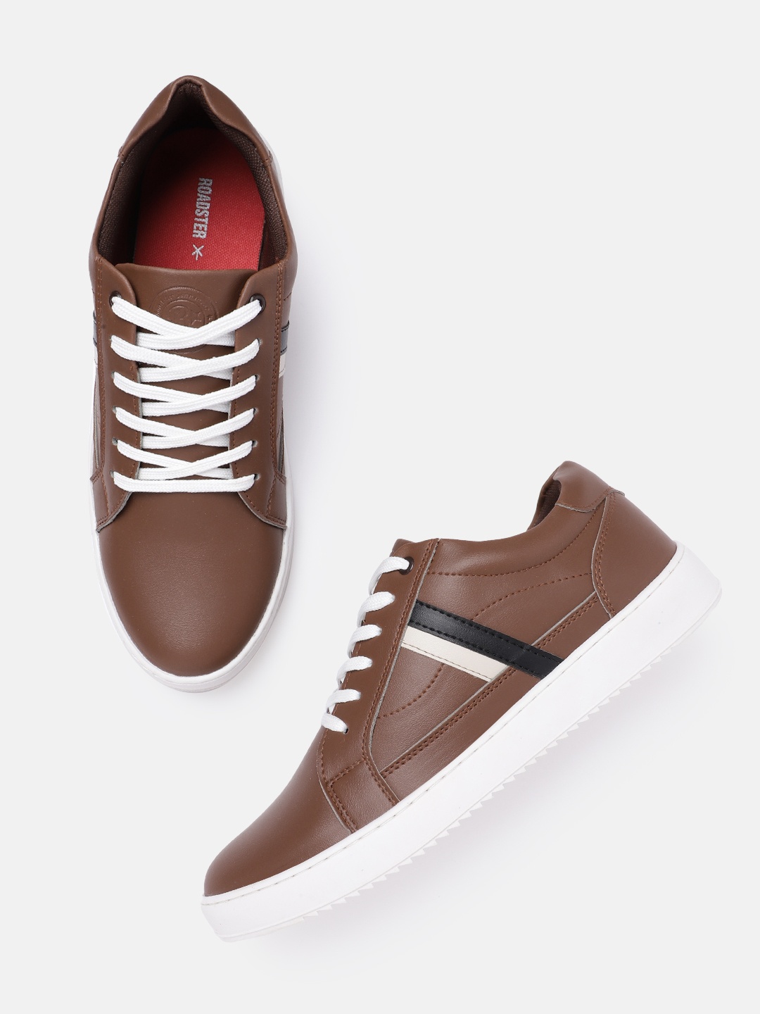 

The Roadster Lifestyle Co. Men Contrast Sole Sneakers, Brown