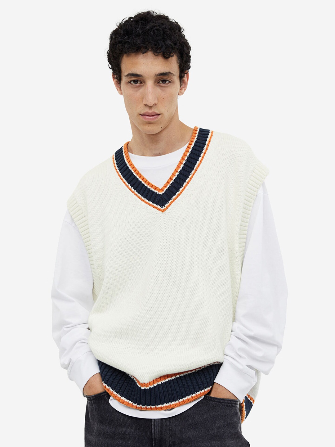 

H&M Pure Cotton Loose Fit V-Neck Sweater Vest, White