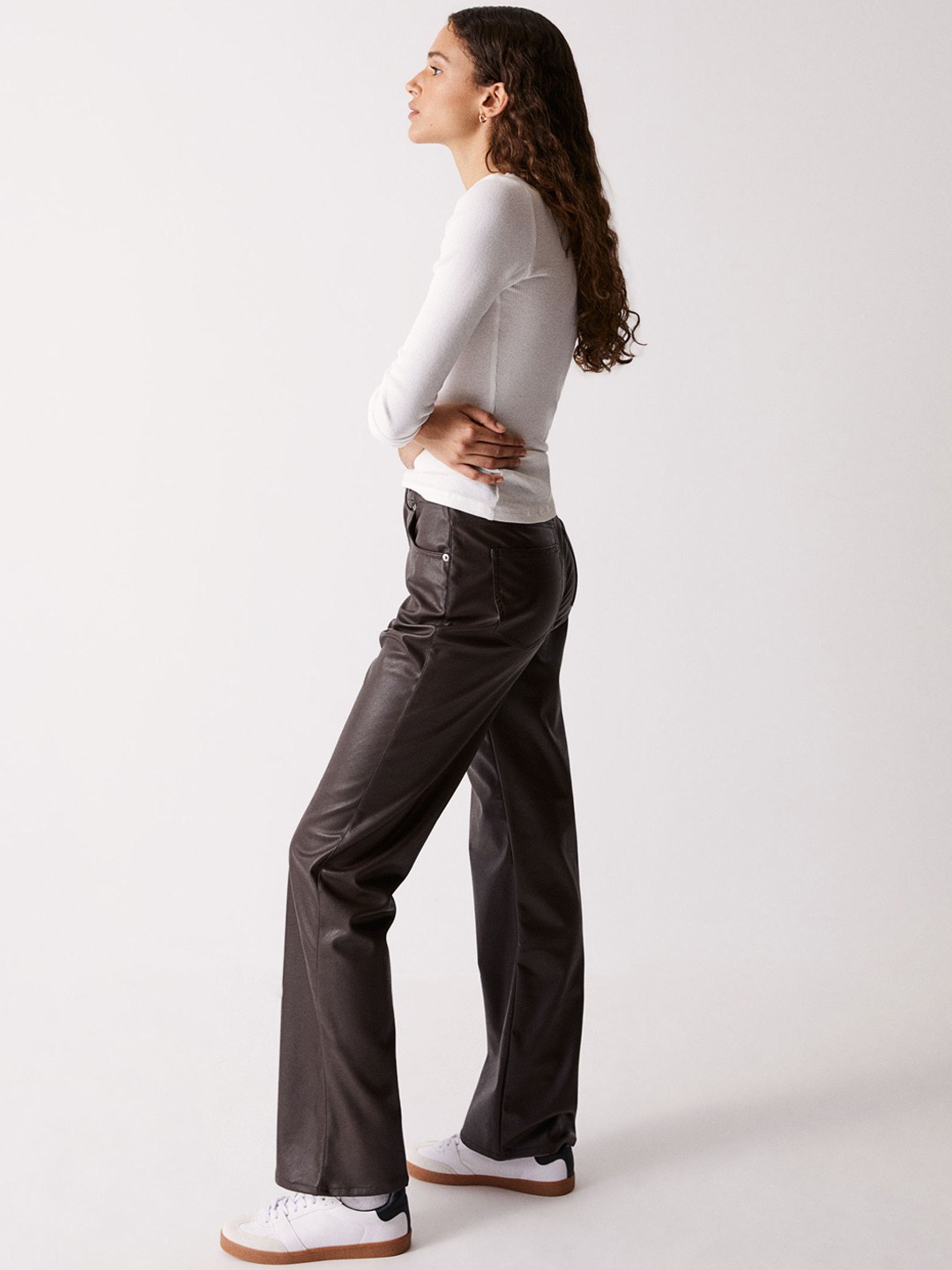 

H&M Women Coated Trousers, Brown