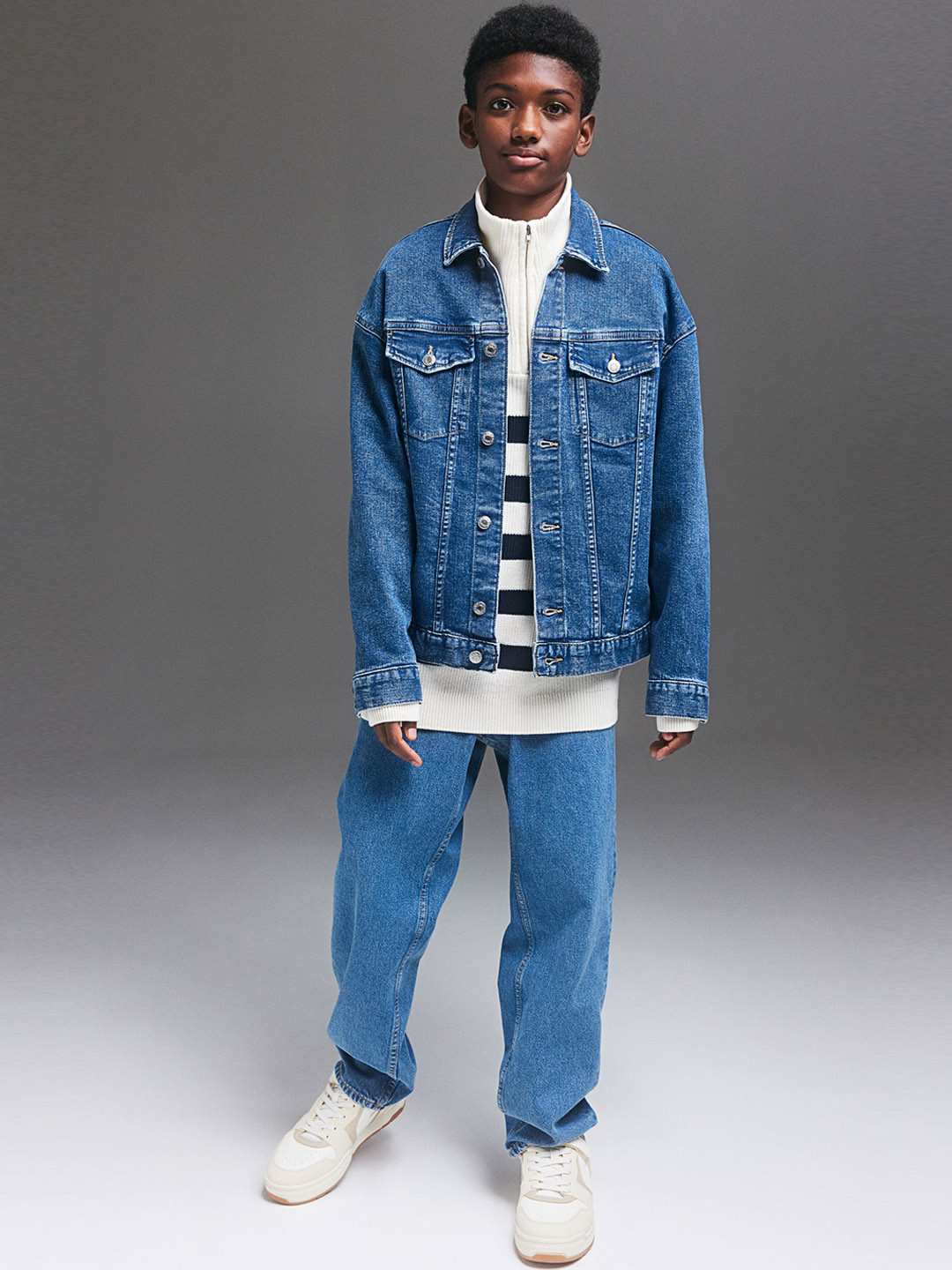 

H&M Boys Pure Cotton Loose Fit Jeans, Blue