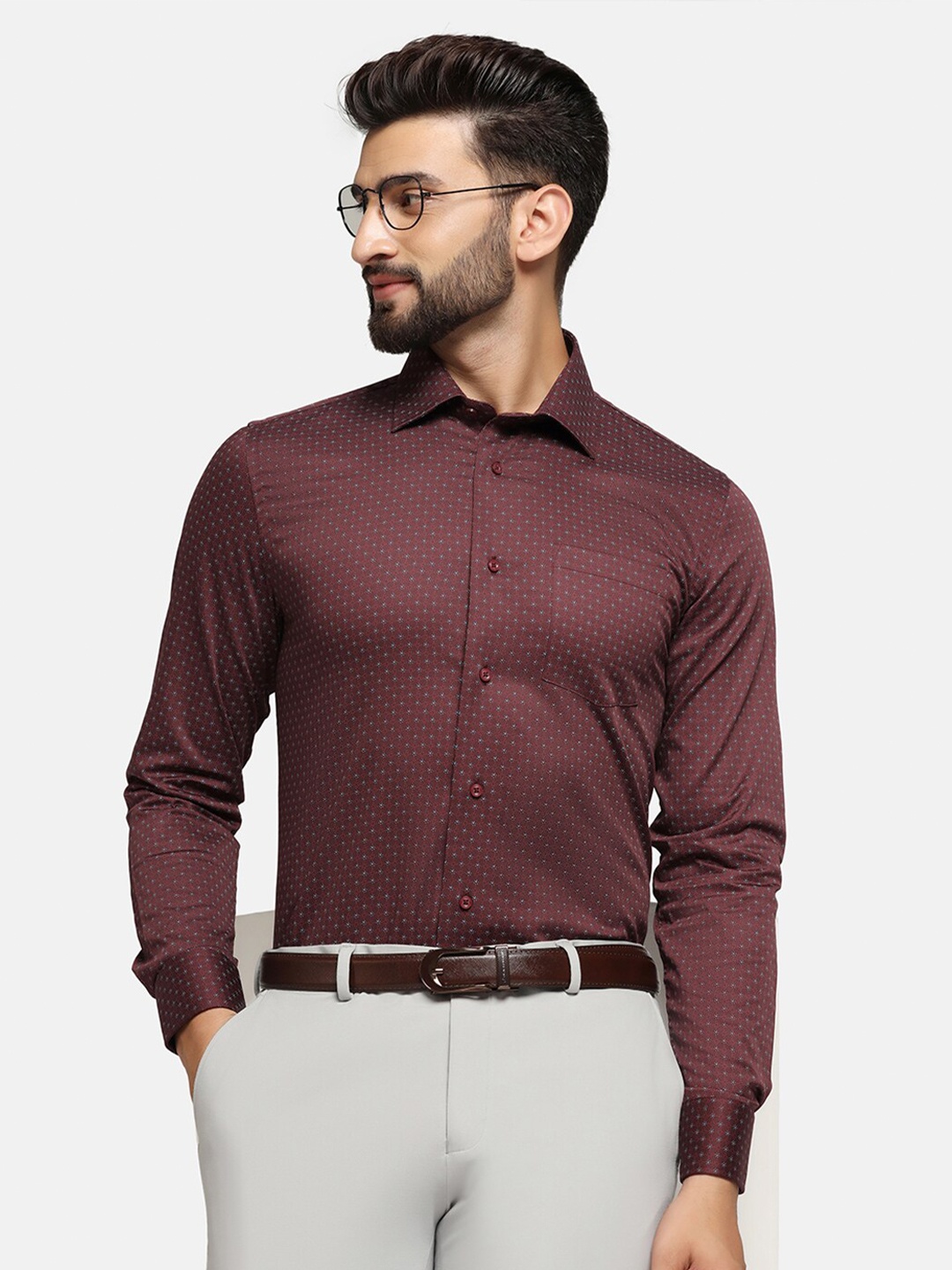 

Blackberrys Men's Maroon Printed Formal Slim Fit Wrinkle-Resistant Shirt, Red