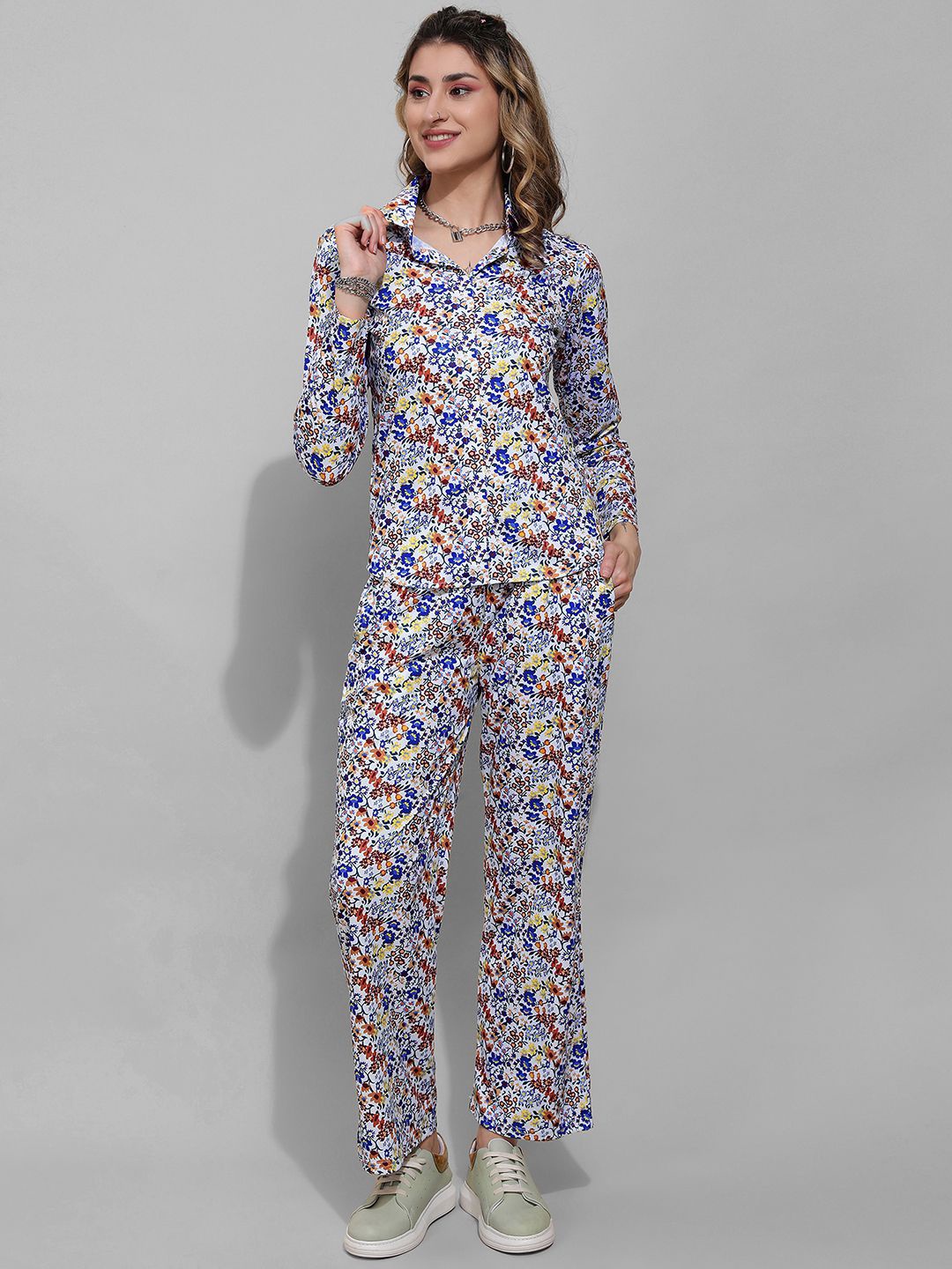 

Selvia Floral Printed Co-Ords, White