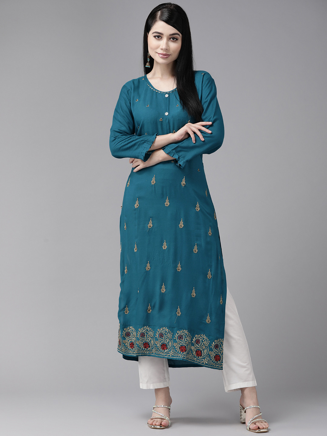 

Aarika Embellished Gotta Patti Kurta, Teal