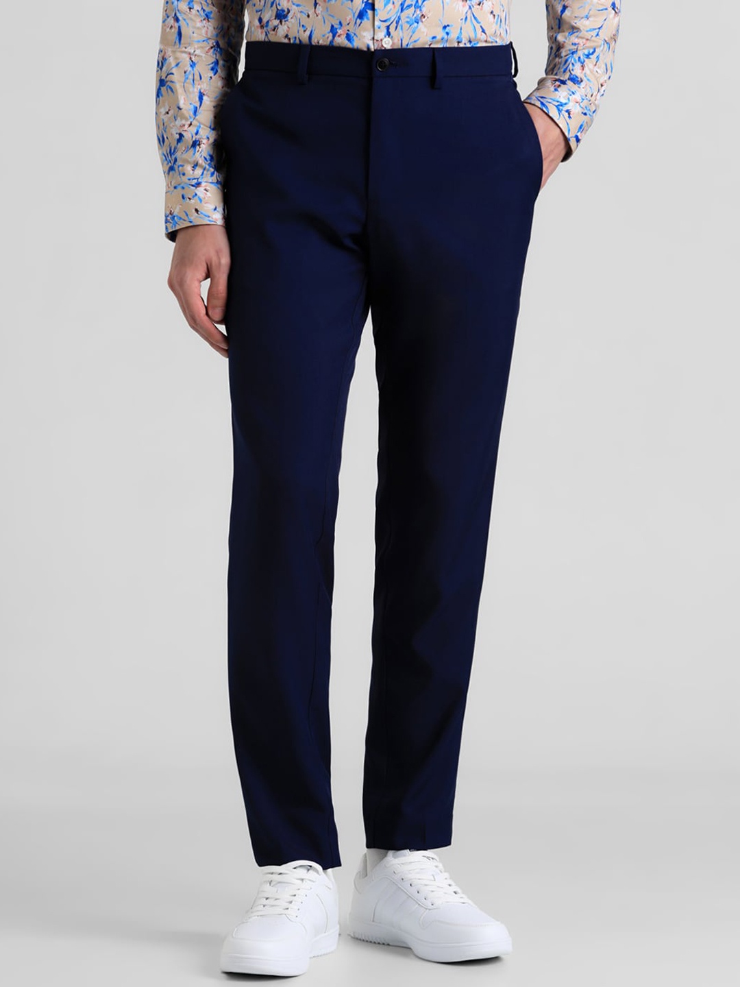 

Jack & Jones Men Mid-Rise Slim Fit Trousers, Navy blue