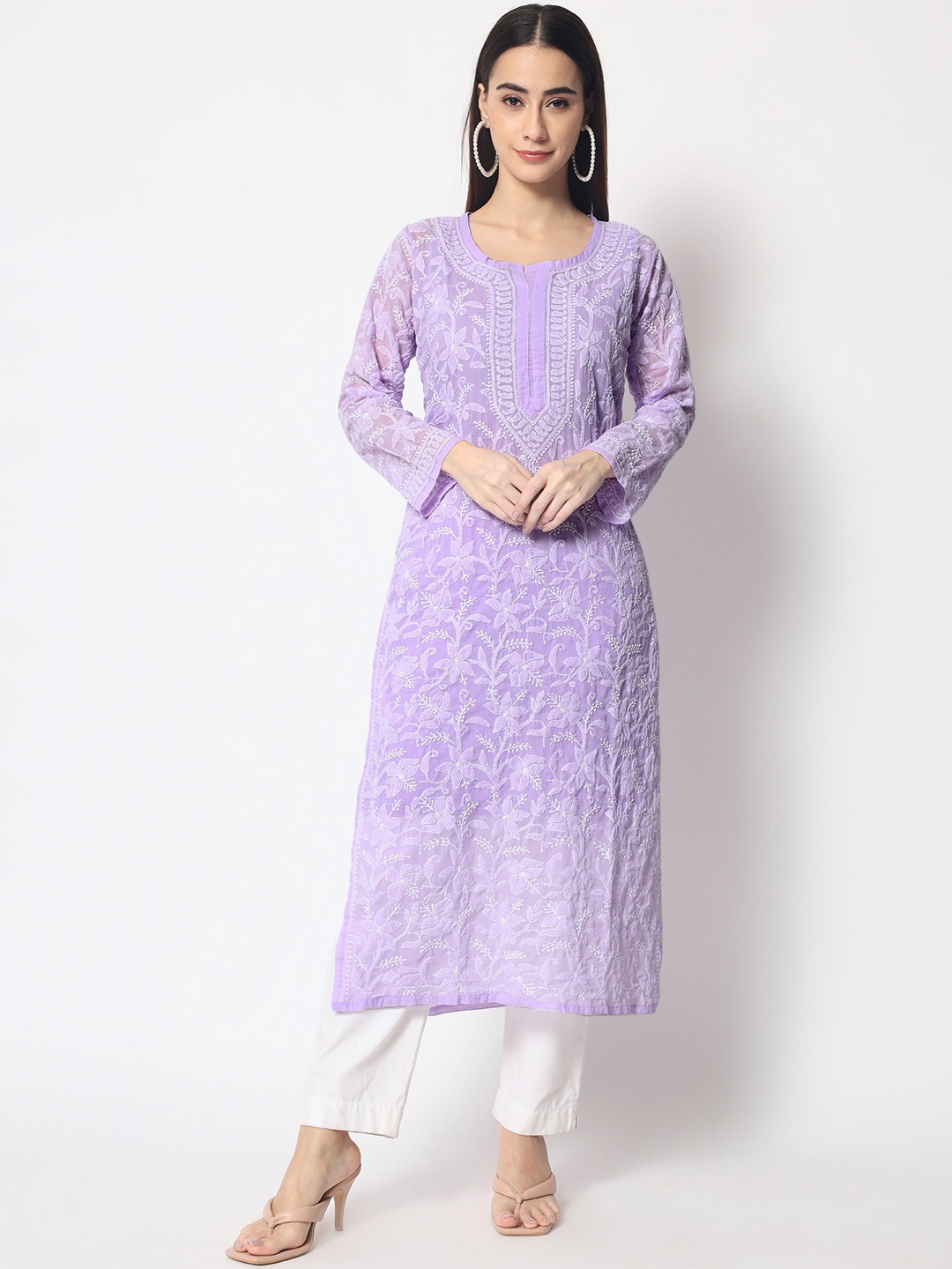 

PARAMOUNT CHIKAN Ethnic Motifs Embroidered Chikankari Kurta, Lavender