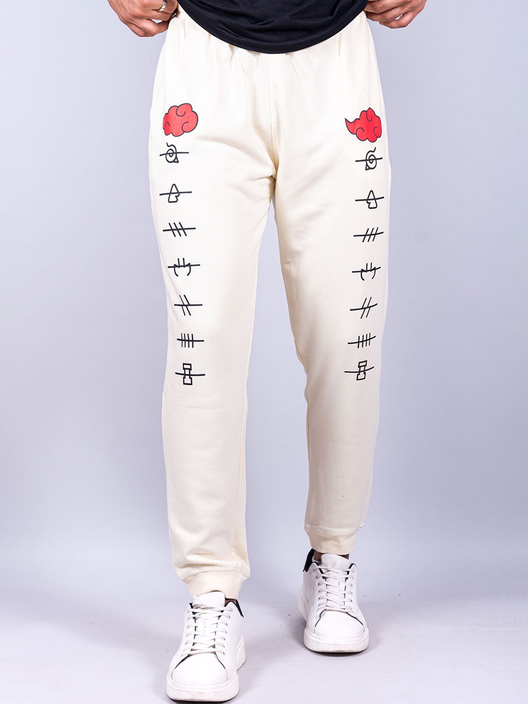 

Tistabene Men Printed Cotton Joggers, Cream