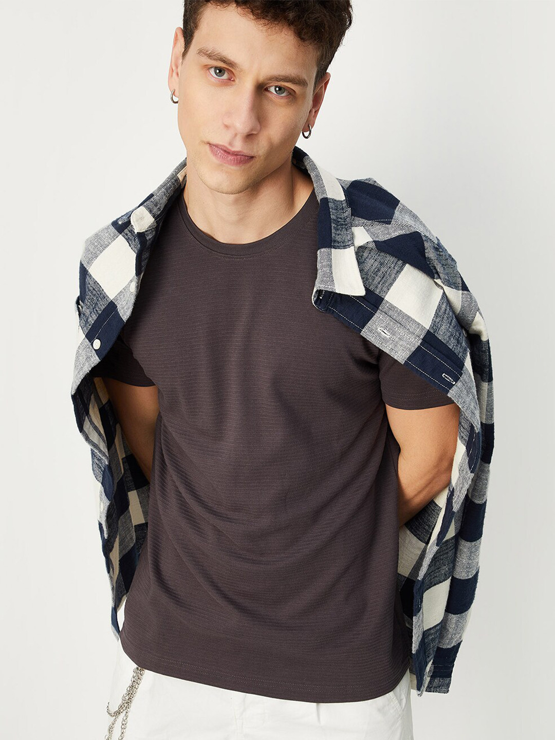

max Self Design Round Neck Pure Cotton T-shirt, Brown