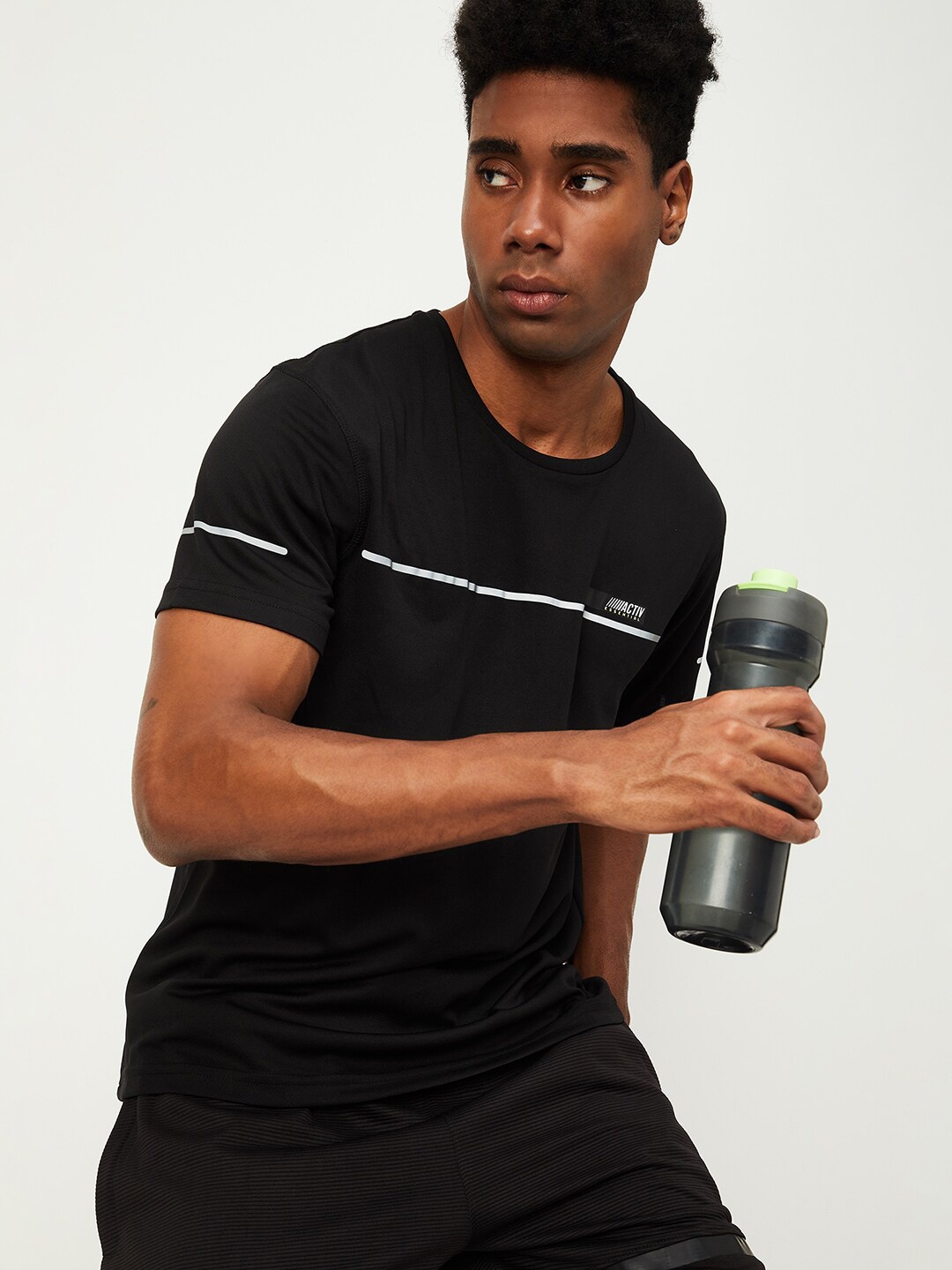

max Round Neck Training Or Gym T-shirt, Black