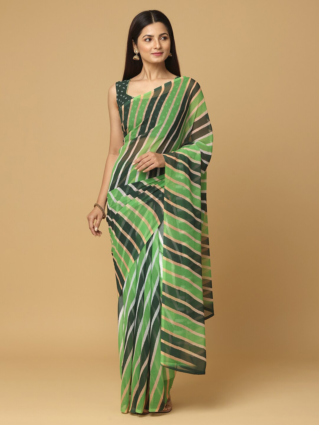 

VASTRANAND Striped Georgette Leheriya Saree, Green