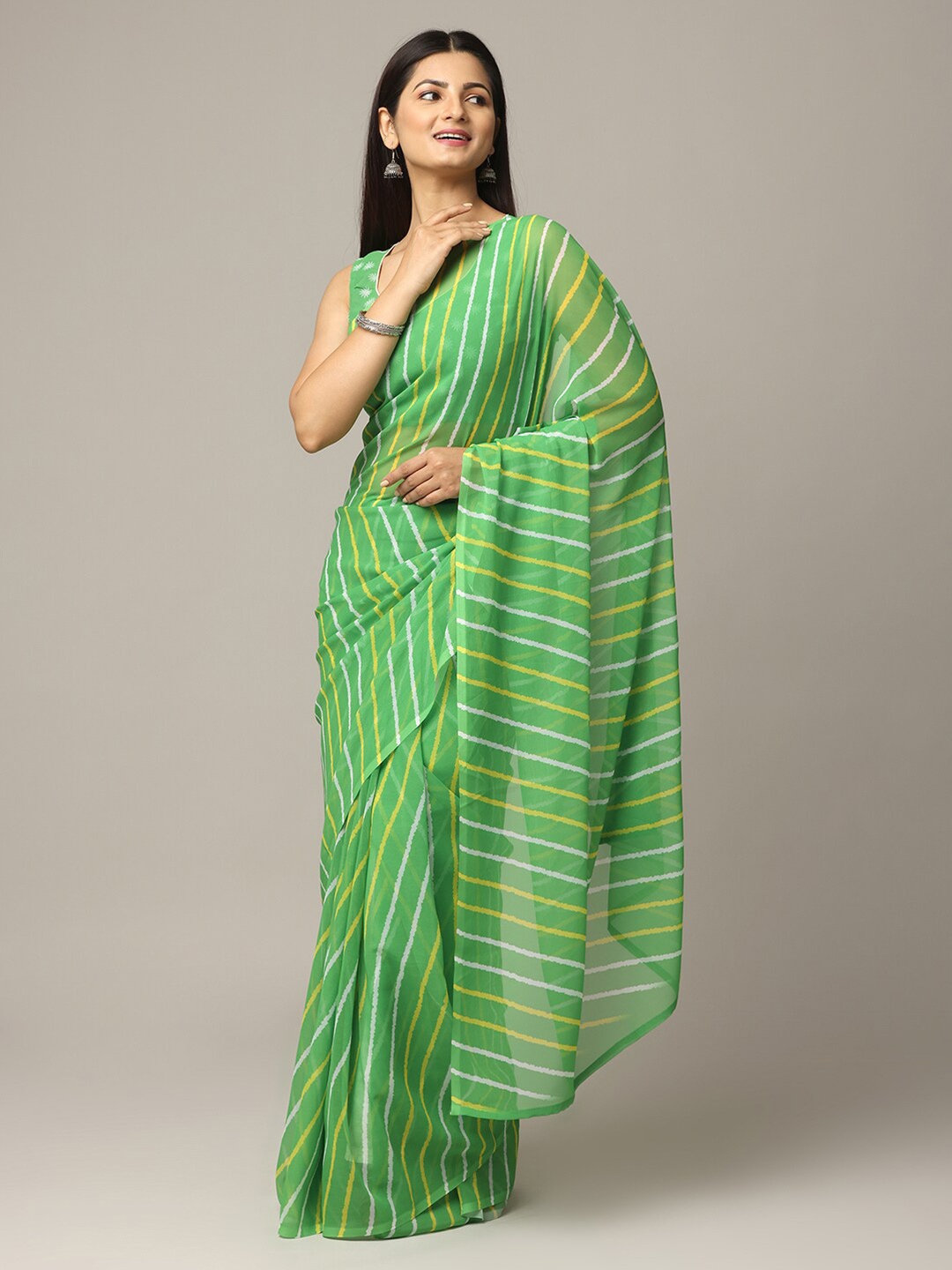 

VASTRANAND Leheriya Georgette Dabu Saree, Lavender
