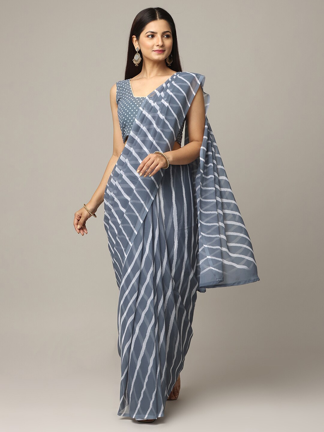 

VASTRANAND Georgette Leheriya Saree, Grey