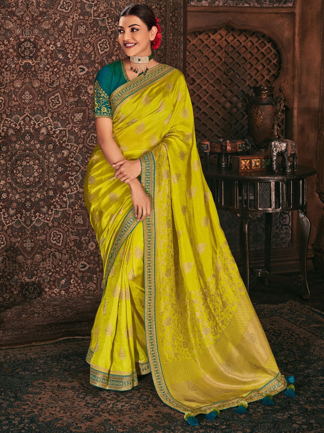 

Mitera Lime Green Floral Woven Design Embroidered Silk Blend Saree