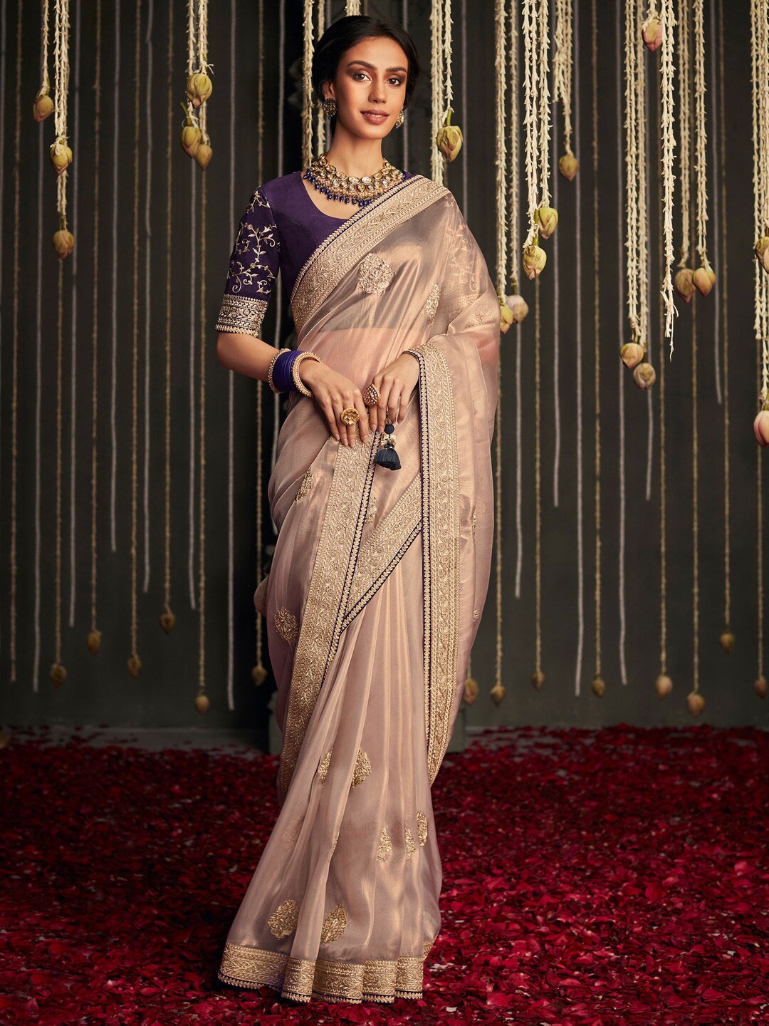 

Mitera Rose Gold & Purple Embellished Embroidered Silk Blend Saree