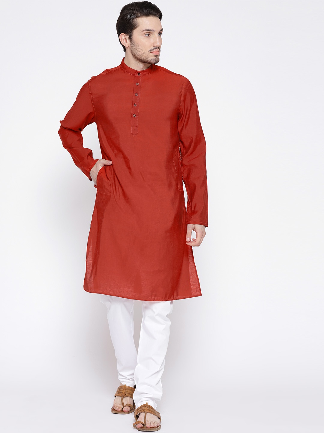 

Freehand by The Indian Garage Co Men Maroon White Solid Kurta with Pyjamas