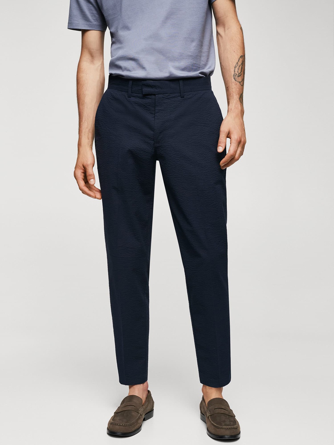 

MANGO MAN Solid Trousers, Navy blue