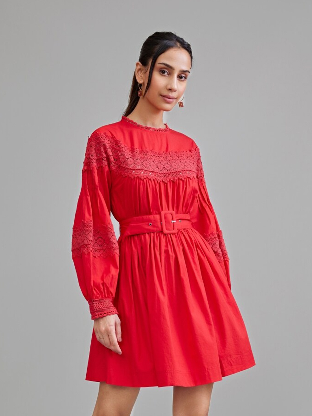 

Style Island Round Neck Lace-Inserts Belted Cotton Fit & Flare Dress, Red