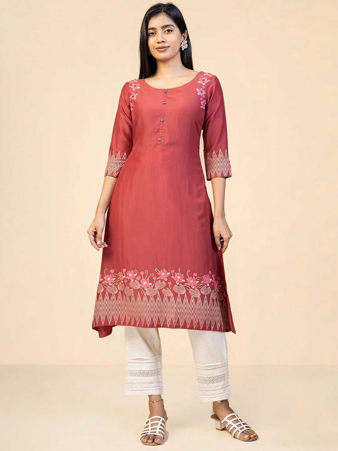

Maybell Floral Printed A-line Kurta, Red
