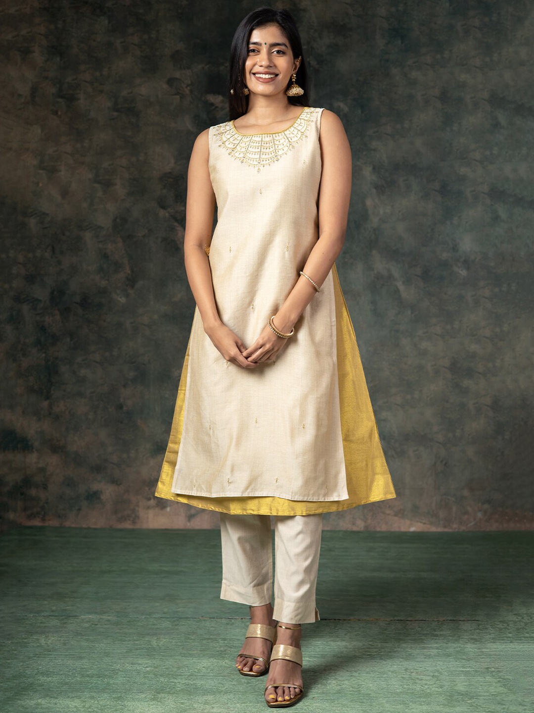 

Maybell Ethnic Motifs Embroidered A-line Kurta, Off white