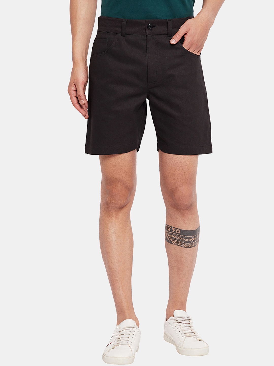 

CHILL WINSTON Men Mid Rise Cotton Chino Shorts, Black