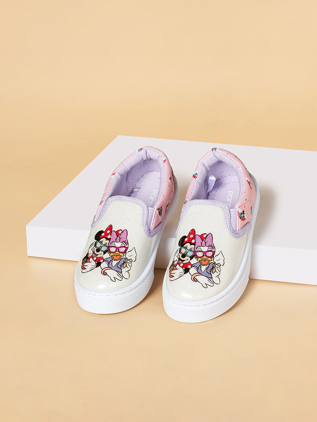 

Pantaloons Junior Girls Printed Slip-On Sneakers, White
