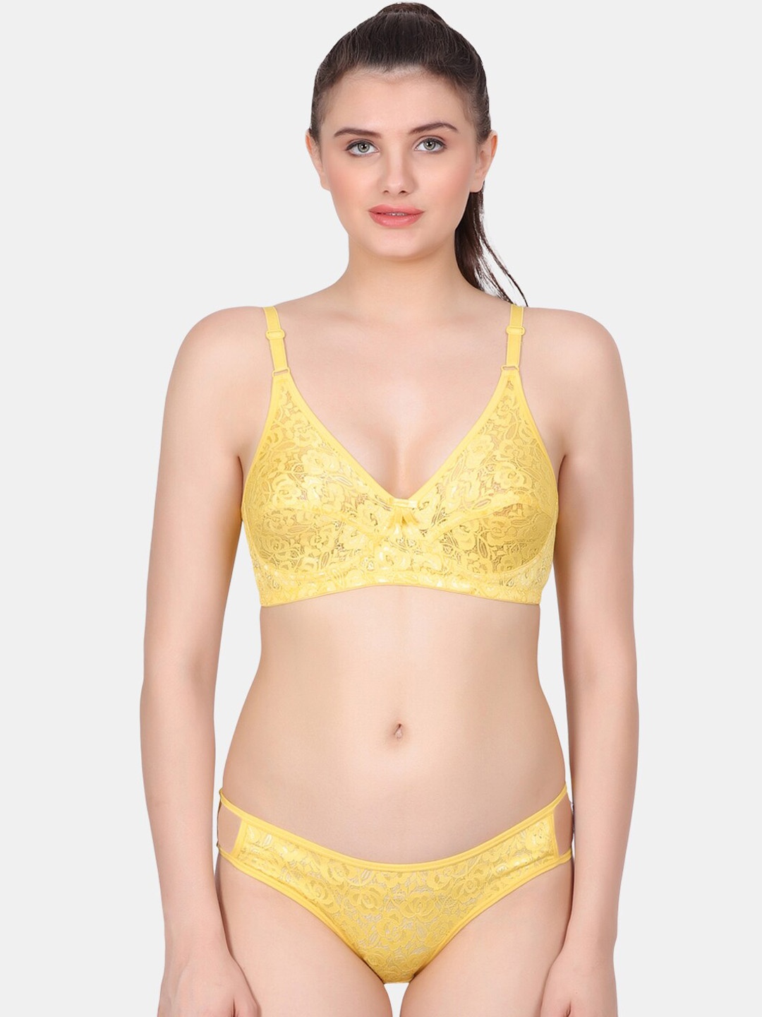 

Amour Secret Self Design Non-Padded Lingerie Set, Yellow