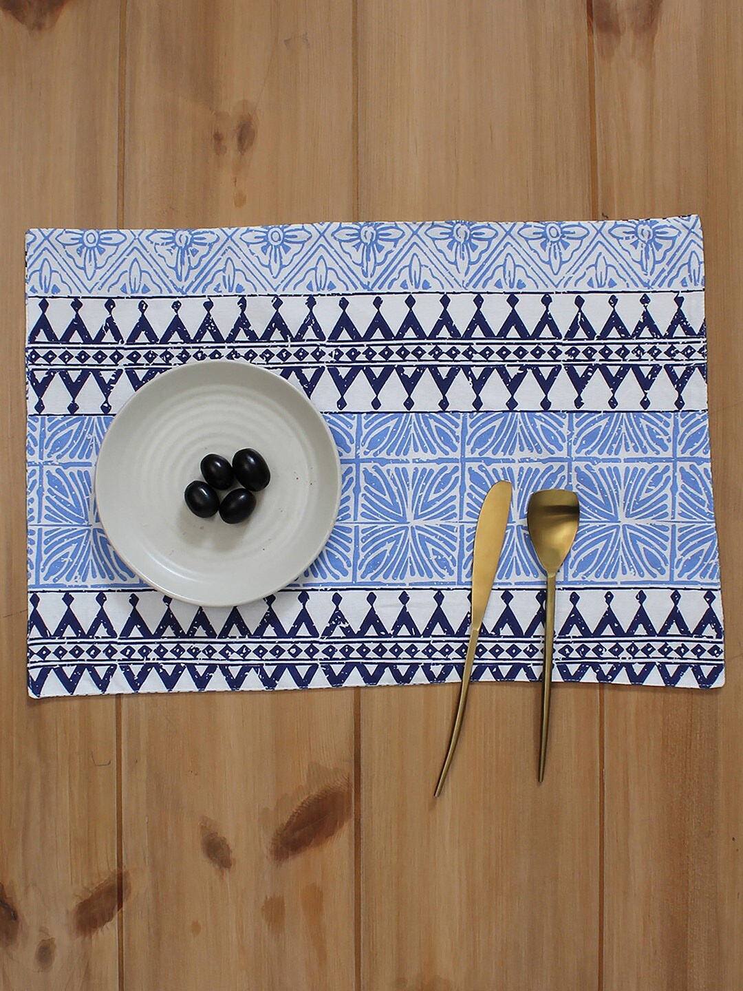 

House This Alankaar Blue & White Printed Cotton Table Placemat