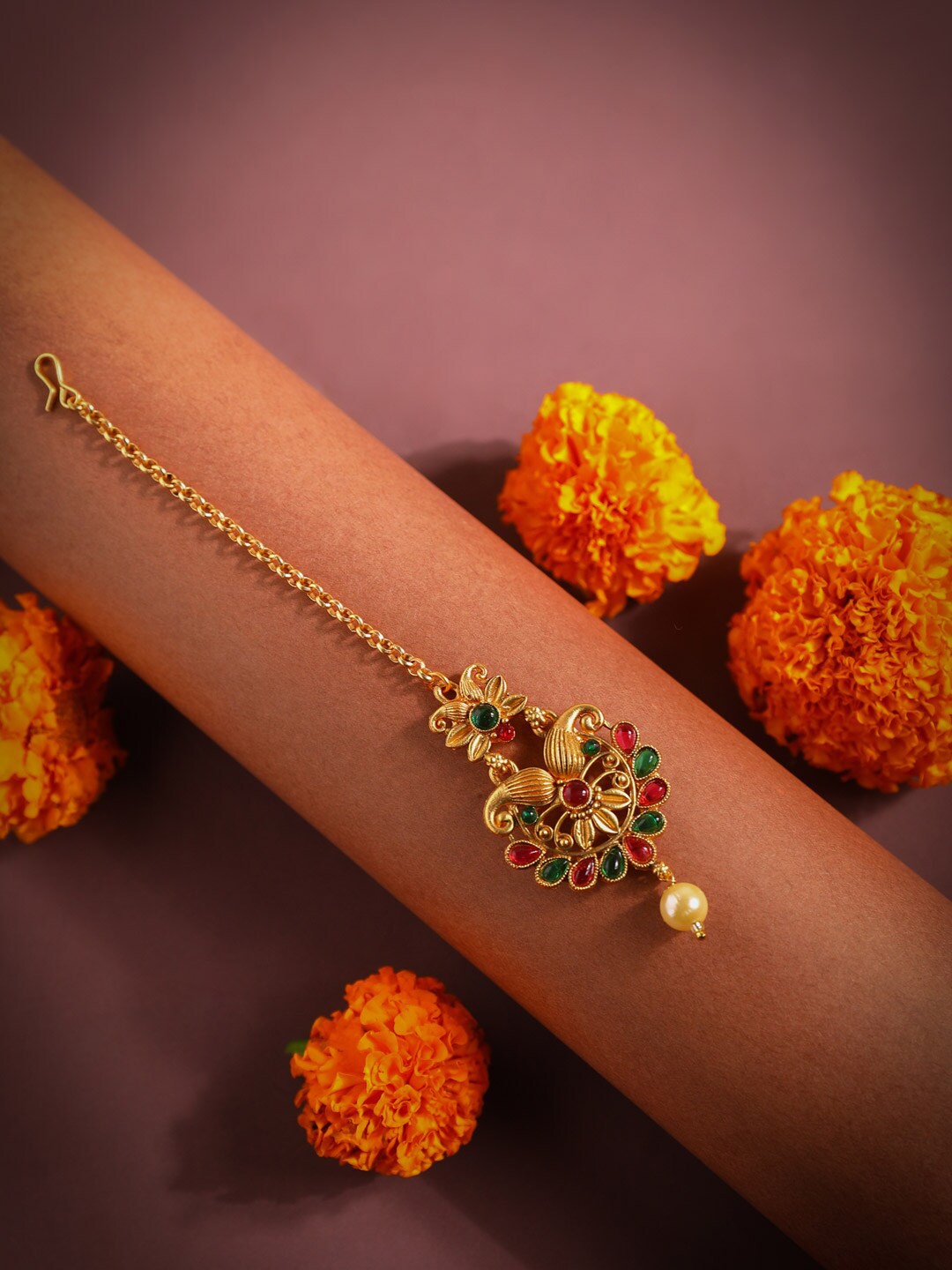 

AccessHer Gold-Plated Stone-Studded & Pearl Beaded Floral Maang Tika