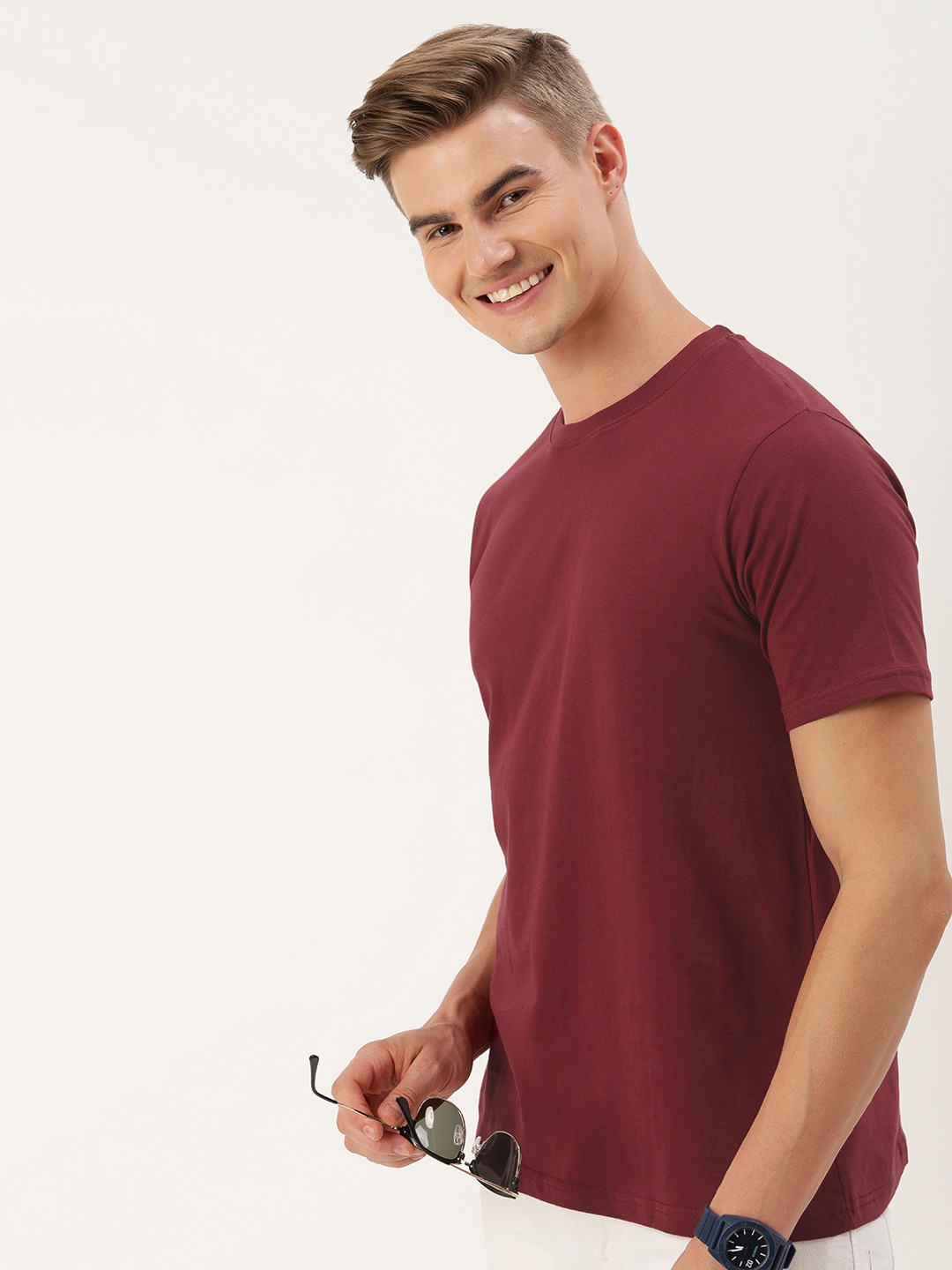 

Mast & Harbour Men Solid Pure Cotton Bio Finish T-shirt, Maroon