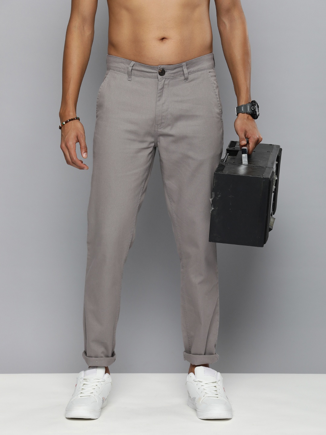 

R.Code by The Roadster Life Co. Men Solid Pure Cotton Chinos Trousers, Grey