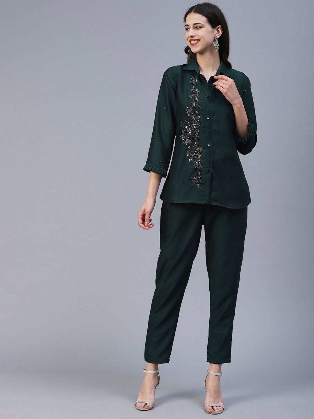

KALINI Embroidered Shirt With Trousers, Green