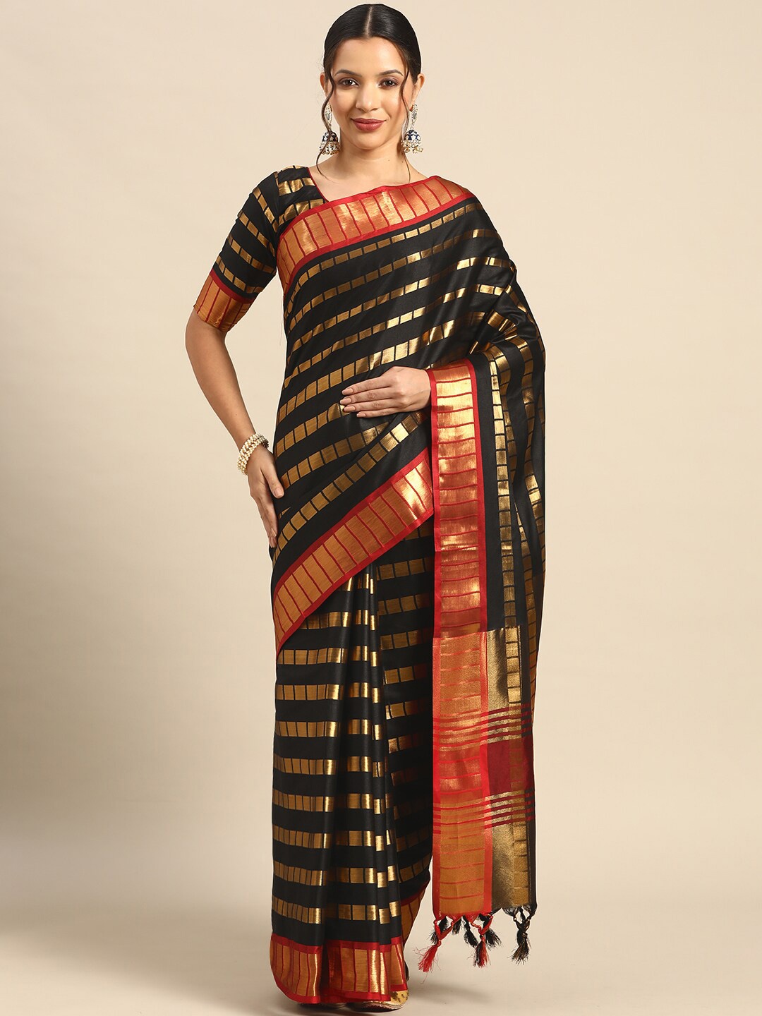 

Mitera Black & Gold-Toned Woven Design Zari Silk Blend Banarasi Saree