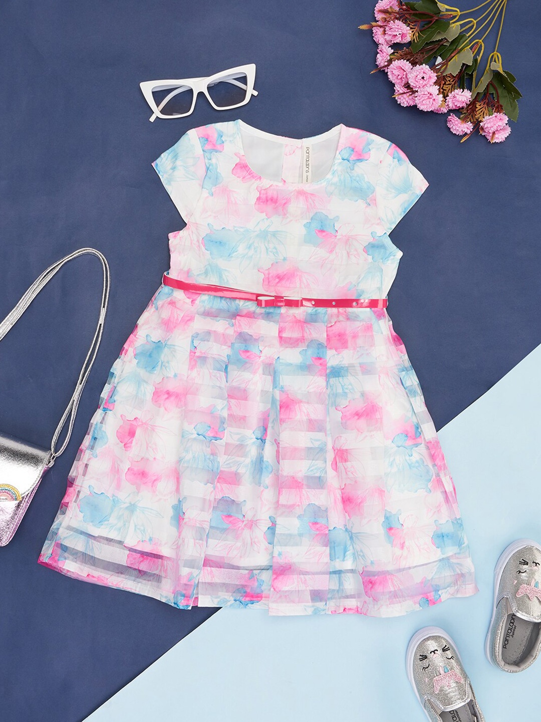 

Pantaloons Junior Girls Floral Printed Fit & Flare Dress, Pink