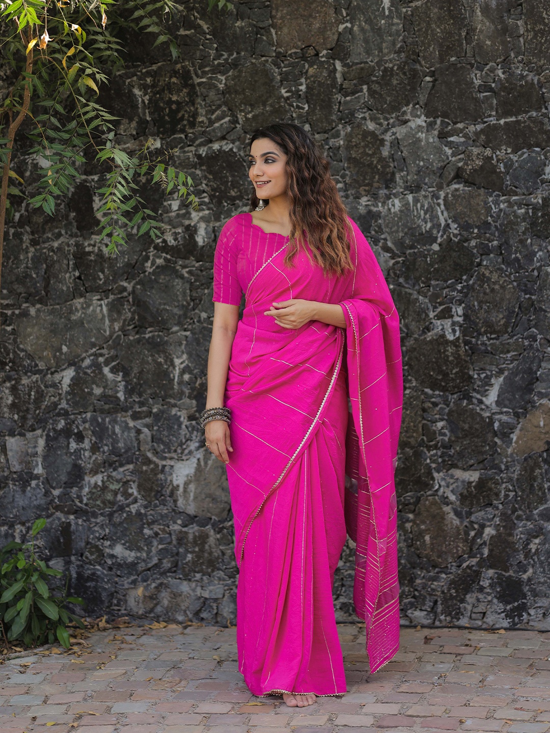 

LOOKNBOOK ART Striped Woven Design Gotta Patti Detailed Chanderi Saree, Pink