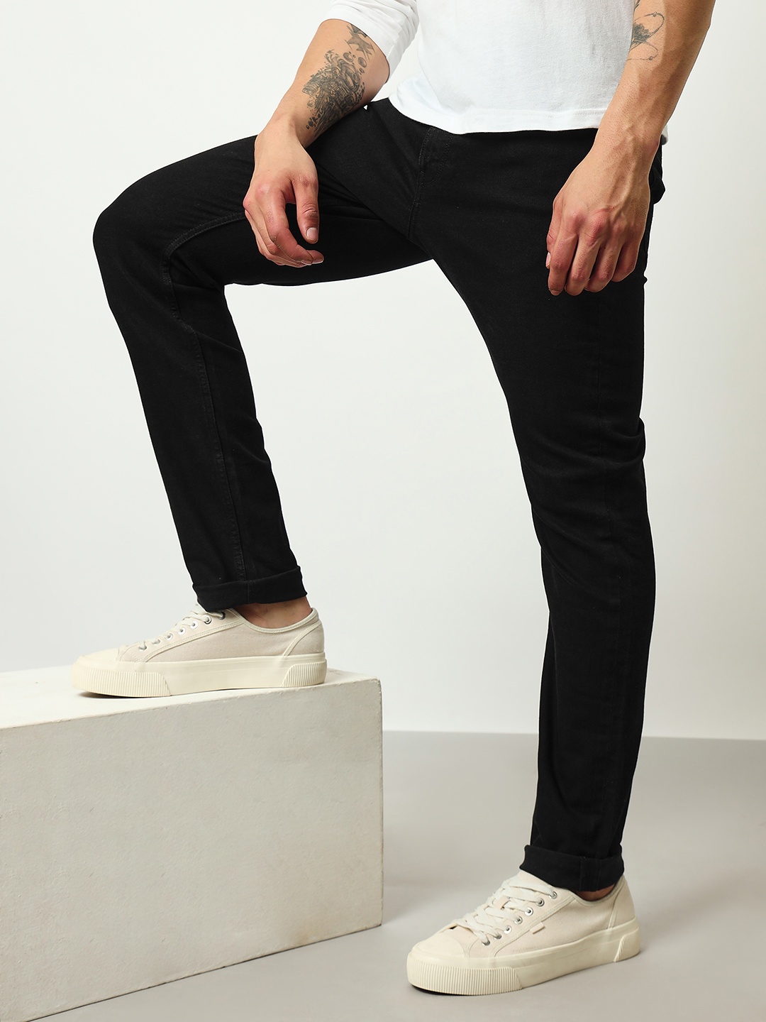 

Lee Men Slim Fit Clean Look Stretchable Jeans, Black