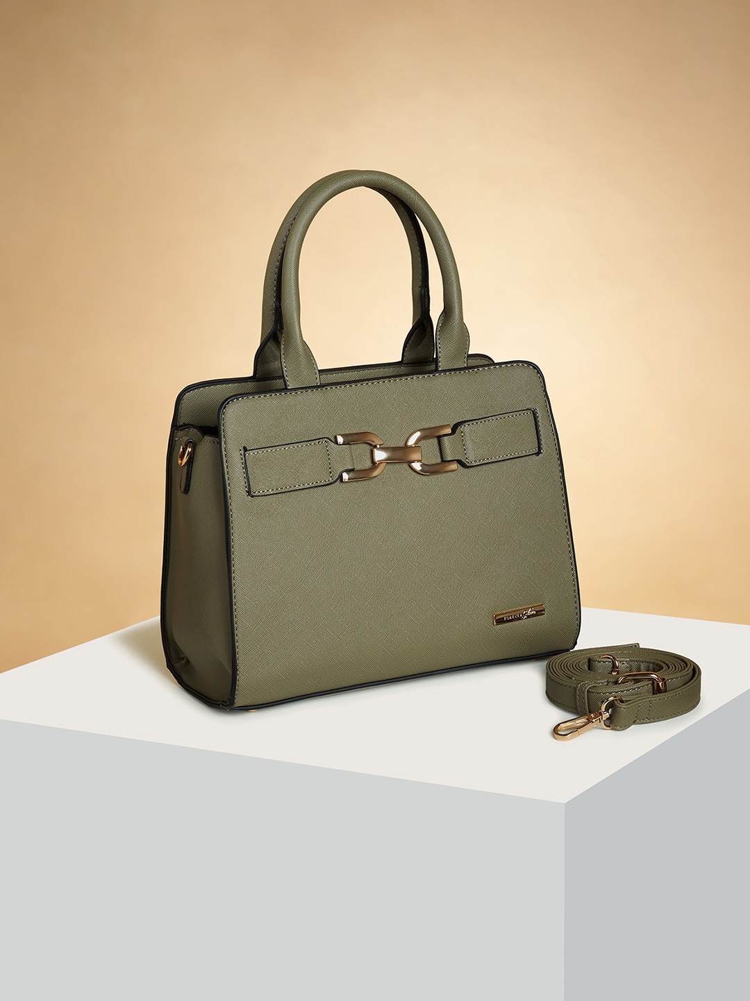 

Forever Glam by Pantaloons Structured Handheld Bag, Green