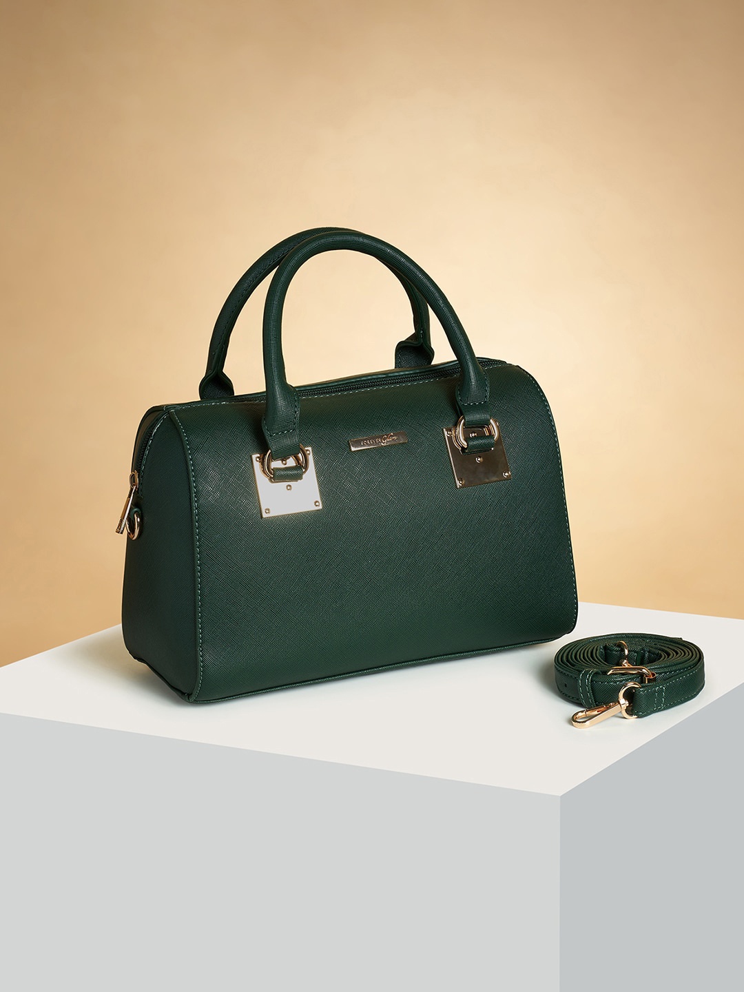 

Forever Glam by Pantaloons Structured Handheld Bag, Green