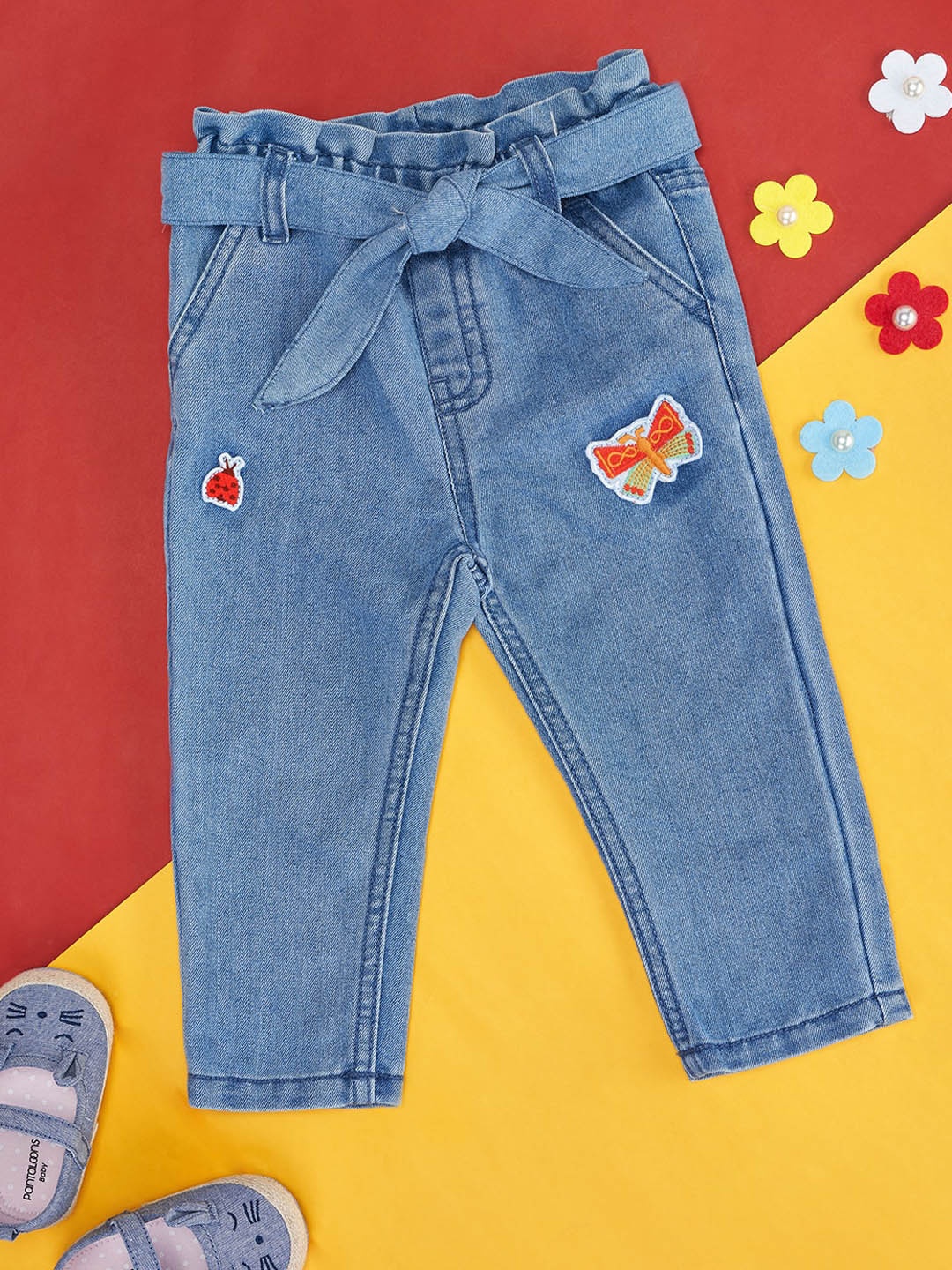 

Pantaloons Baby Girls Clean Look Mid-Rise Applique Cotton Jeans, Blue