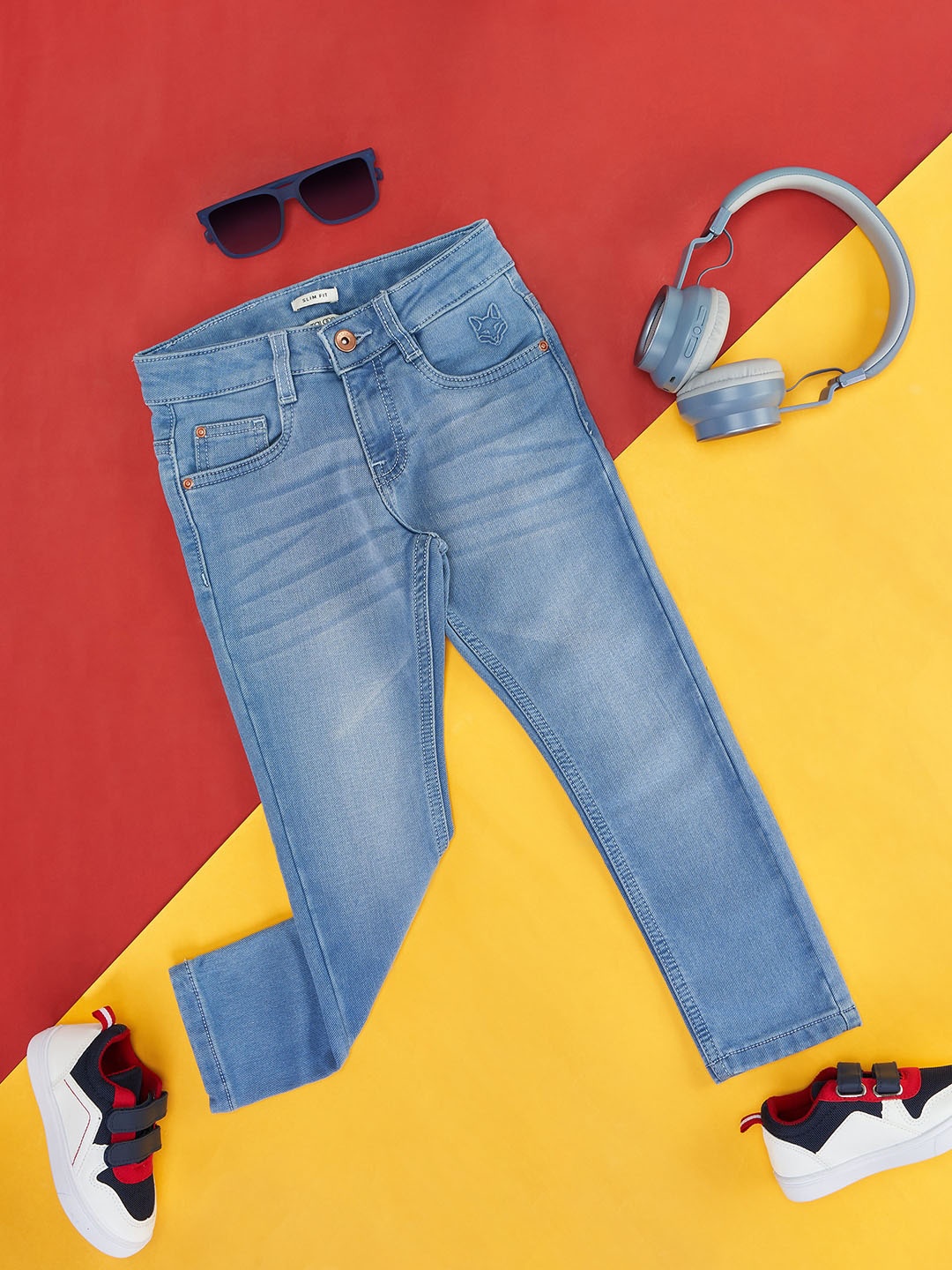 

Pantaloons Junior Boys Mid-Rise Light Fade Jeans, Blue
