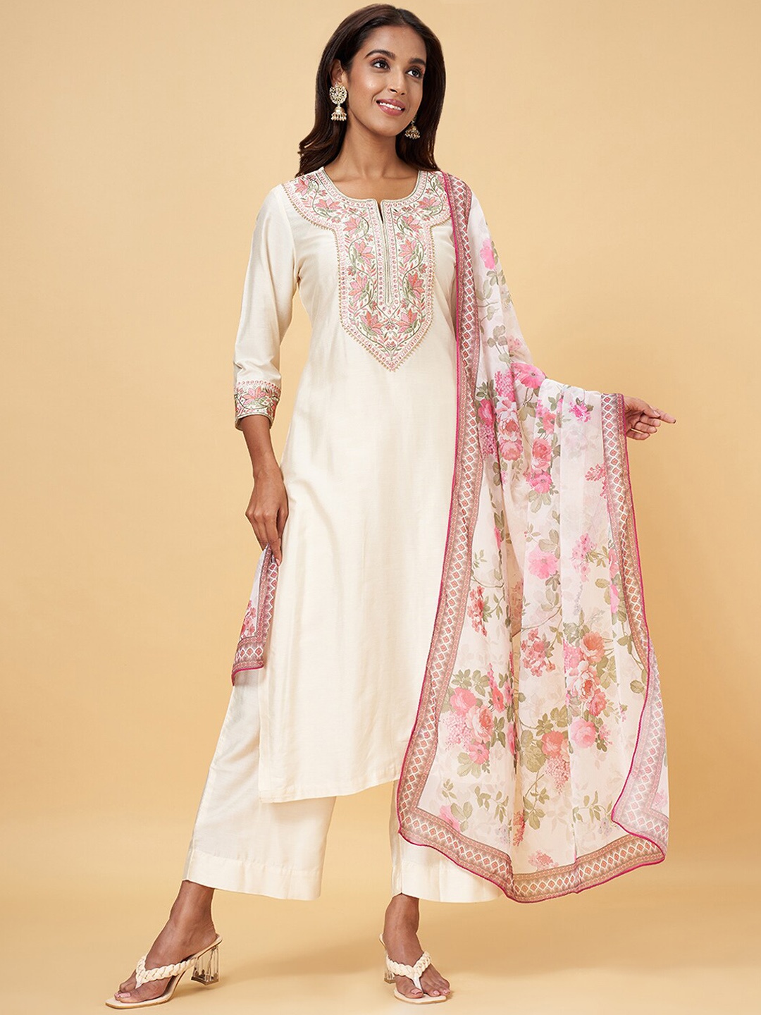 

RANGMANCH BY PANTALOONS Yoke or Border Thread Work Anarkali Kurta with Palazzos & Dupatta, Off white