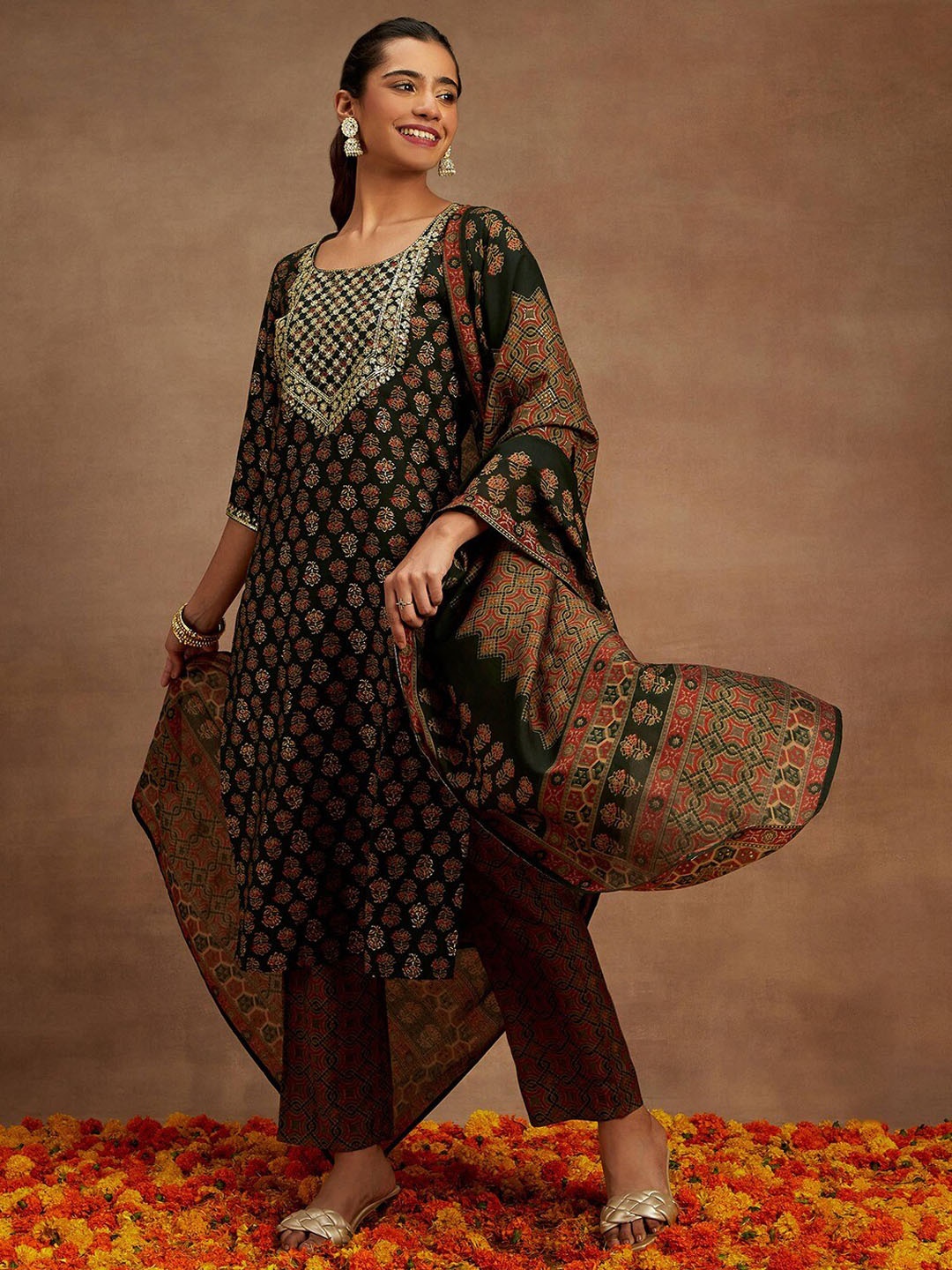 

Libas Floral Yoke Design Sequinned Kurta With Trousers & Dupatta, Black