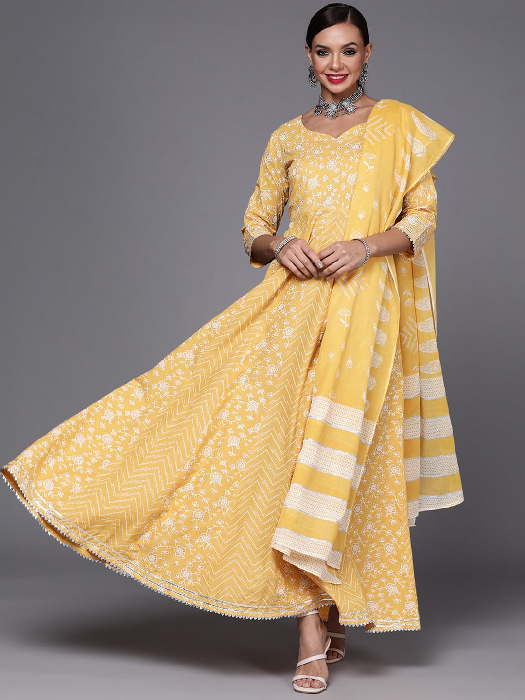 

Indo Era Floral Printed Fit & Flare Gotta Patti Liva Ethnic Dress & Dupatta, Yellow