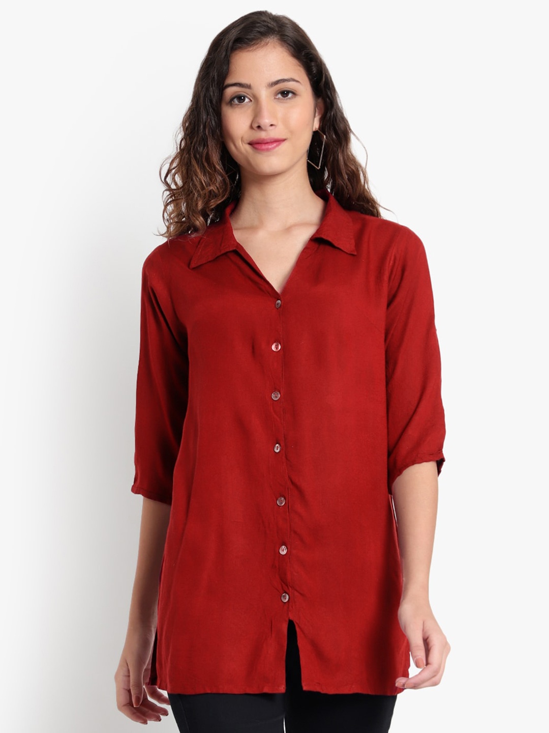 

Indietoga Women Regular Fit Solid Longline Casual Shirt, Maroon