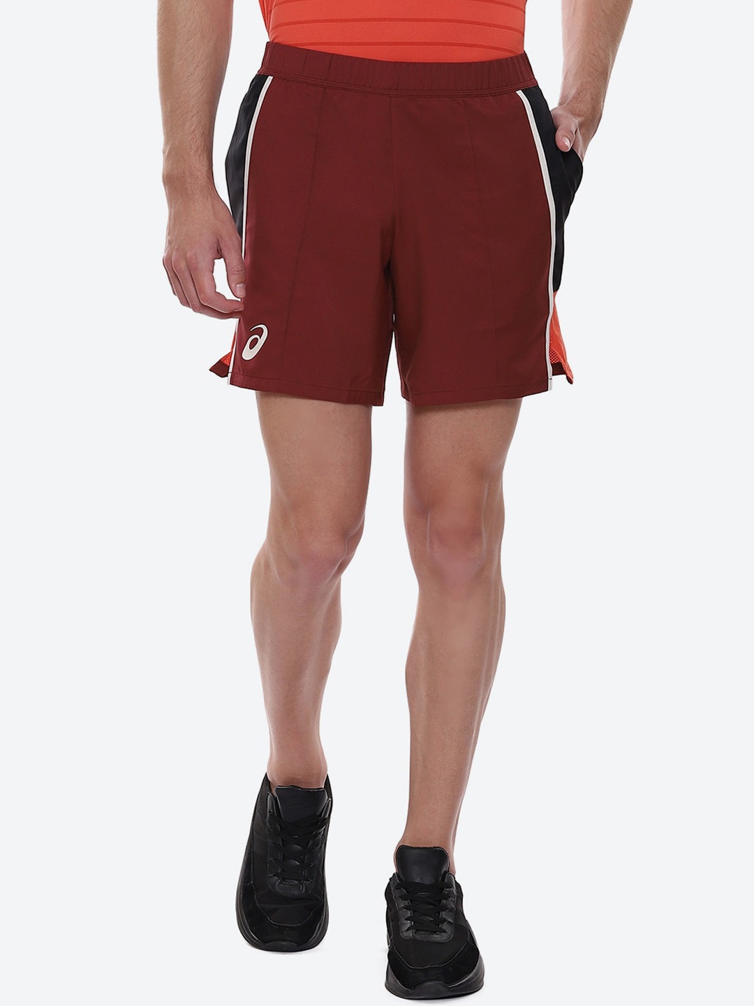 

ASICS Match 7In Mid Rise Above Knee Length Sports Shorts, Red
