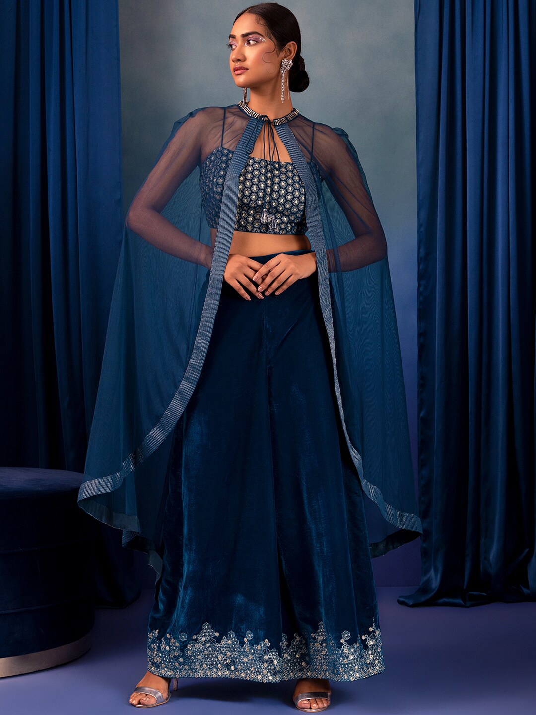 

Indya X Rohit Gandhi and Rahul Khanna Embroidered Palazzo With Crop Top & Cape Jacket, Blue