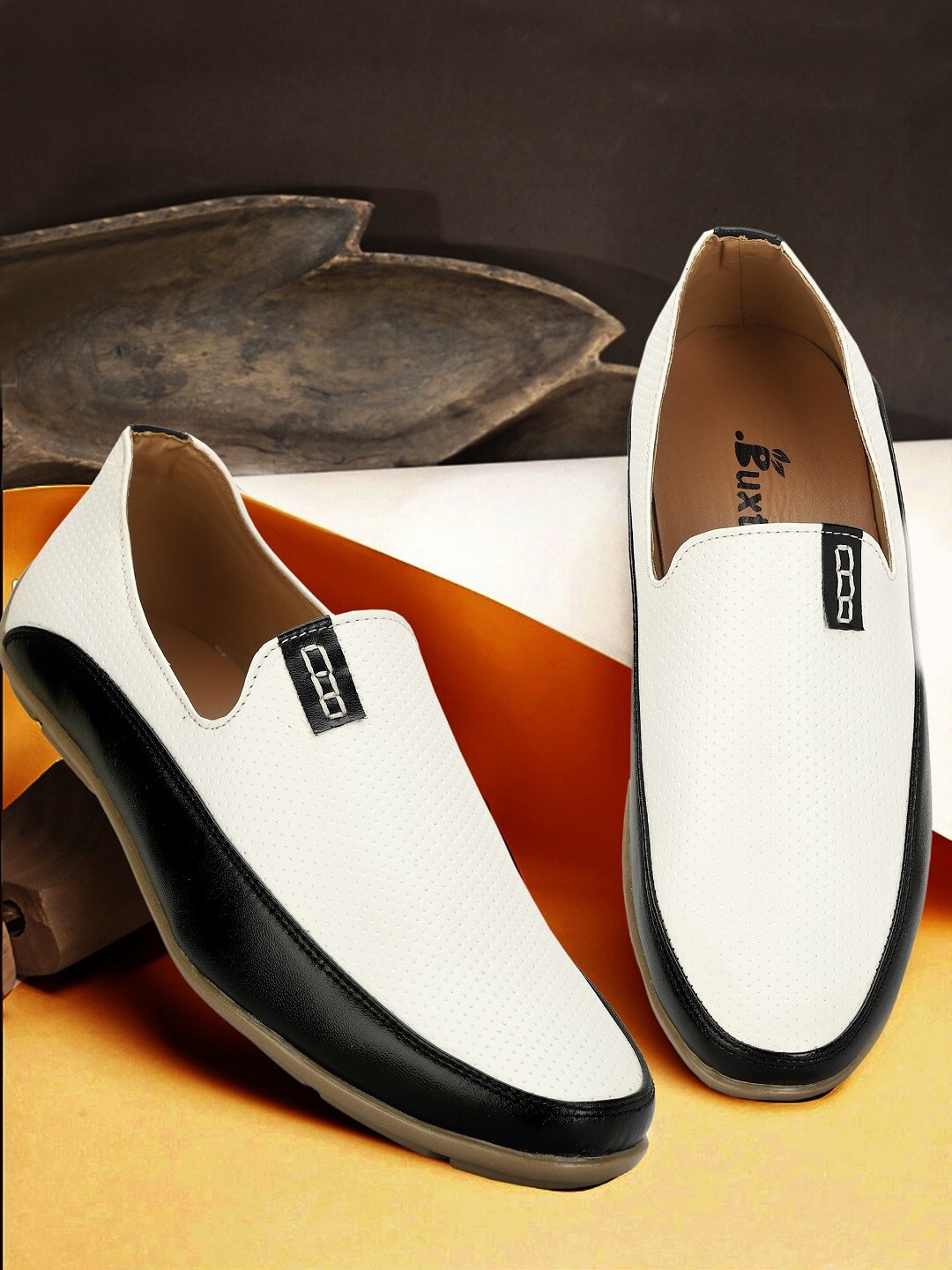 

Buxton Men Perforated Contrast Sole Slip-On Sneakers, White