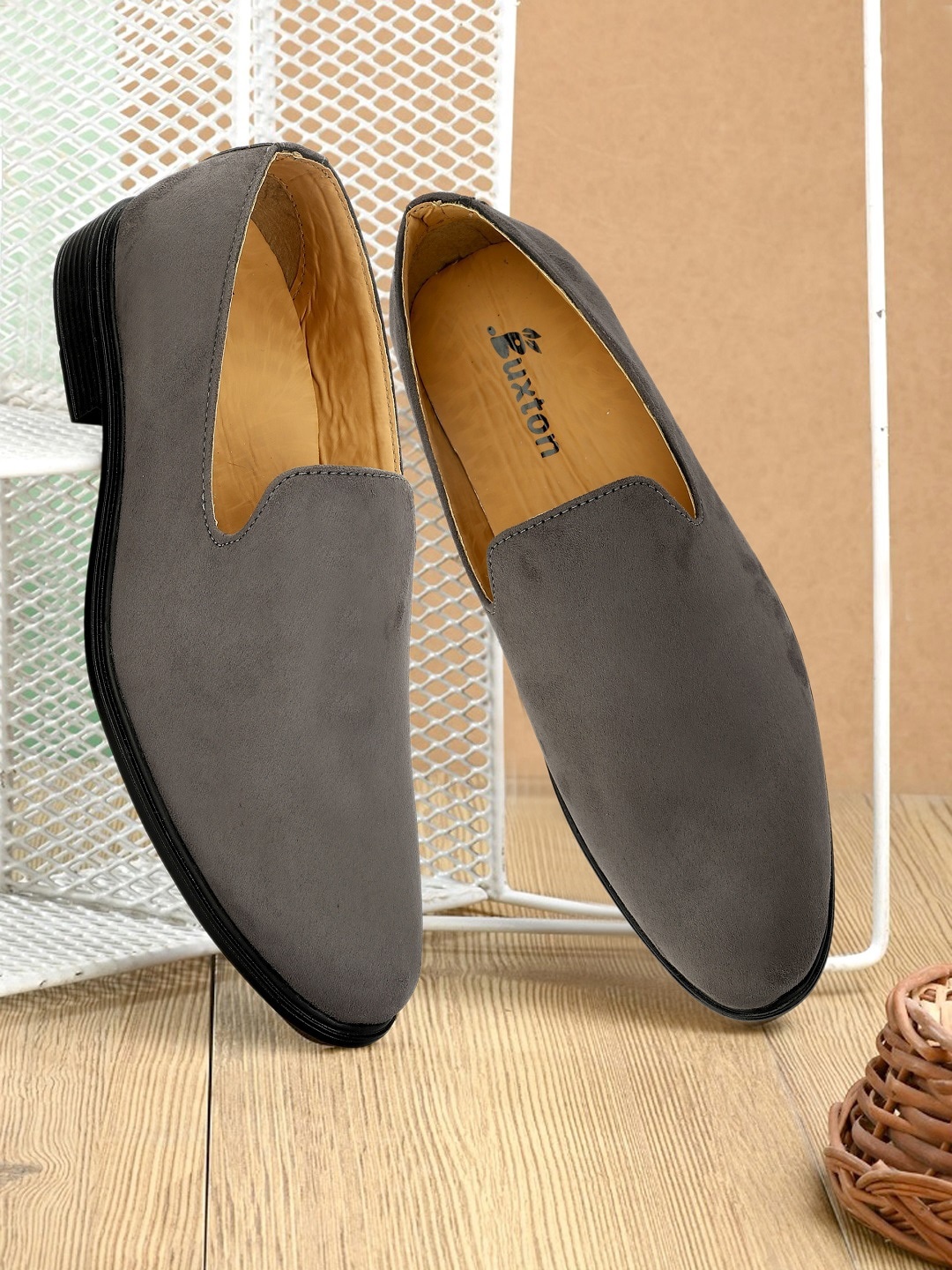 

Buxton Men Textured Slip-On Espadrilles, Grey